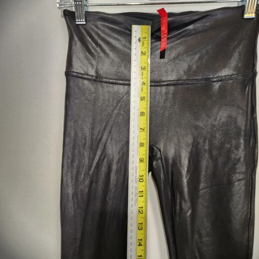 Spanx Women's Sporty Workout Black Leggins Size M - Picture 6 of 8